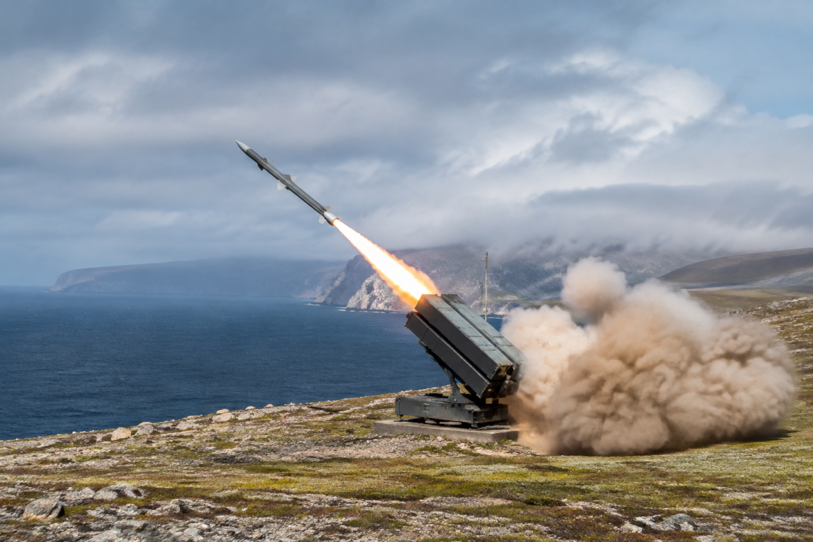 Зенітний ракетний комплекс запускає ракету з наземної пускової установки на тлі узбережжя